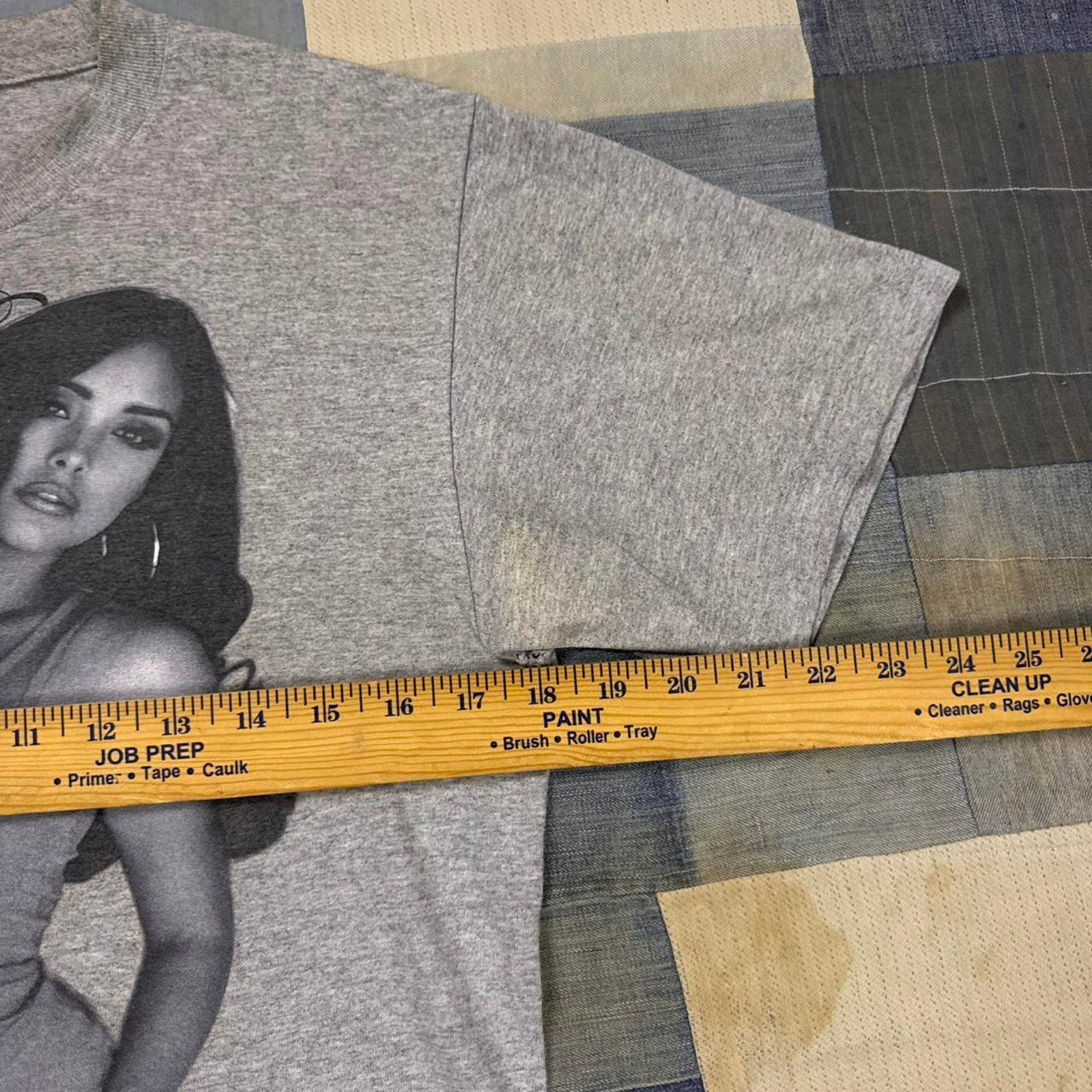 Y2K Famous Stars & Stripes Grey graphic tee | Small