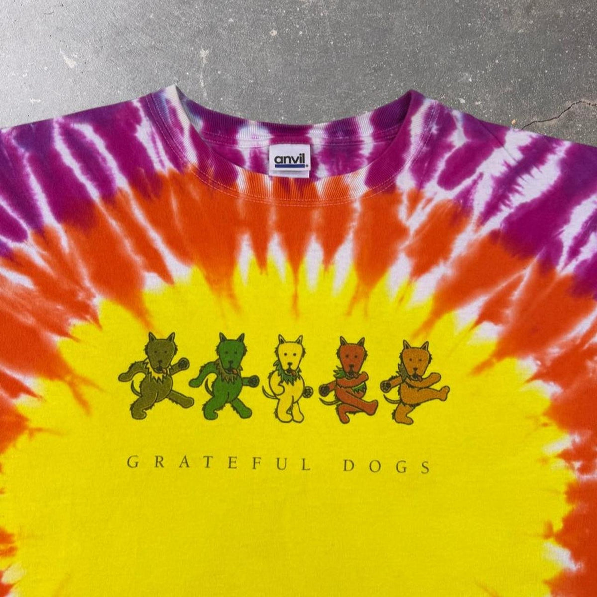 2000s Grateful Dogs Dancing Dog Tie Dye Grateful Dead Parody Tee | XL
