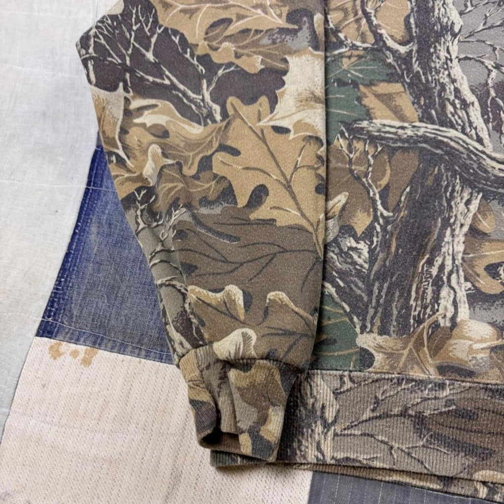 1990s Jerzees Outdoors Advantage Camo Crewneck Sweatshirt | Medium