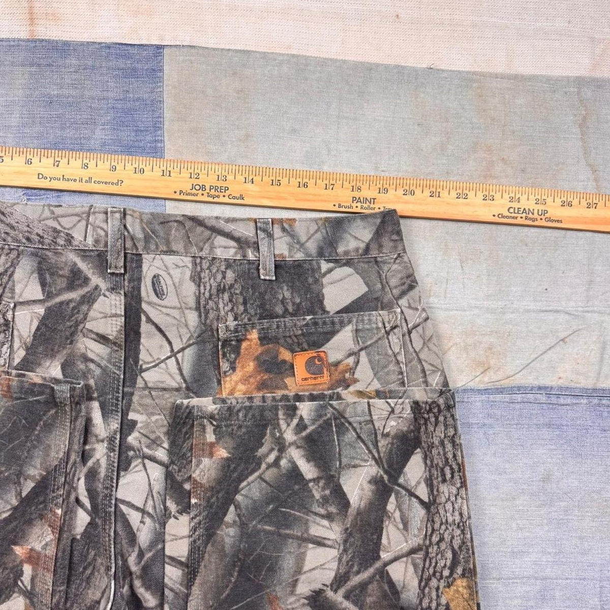 1990s Carhartt Treestand Camo Carpenter Pants | 39 x 29