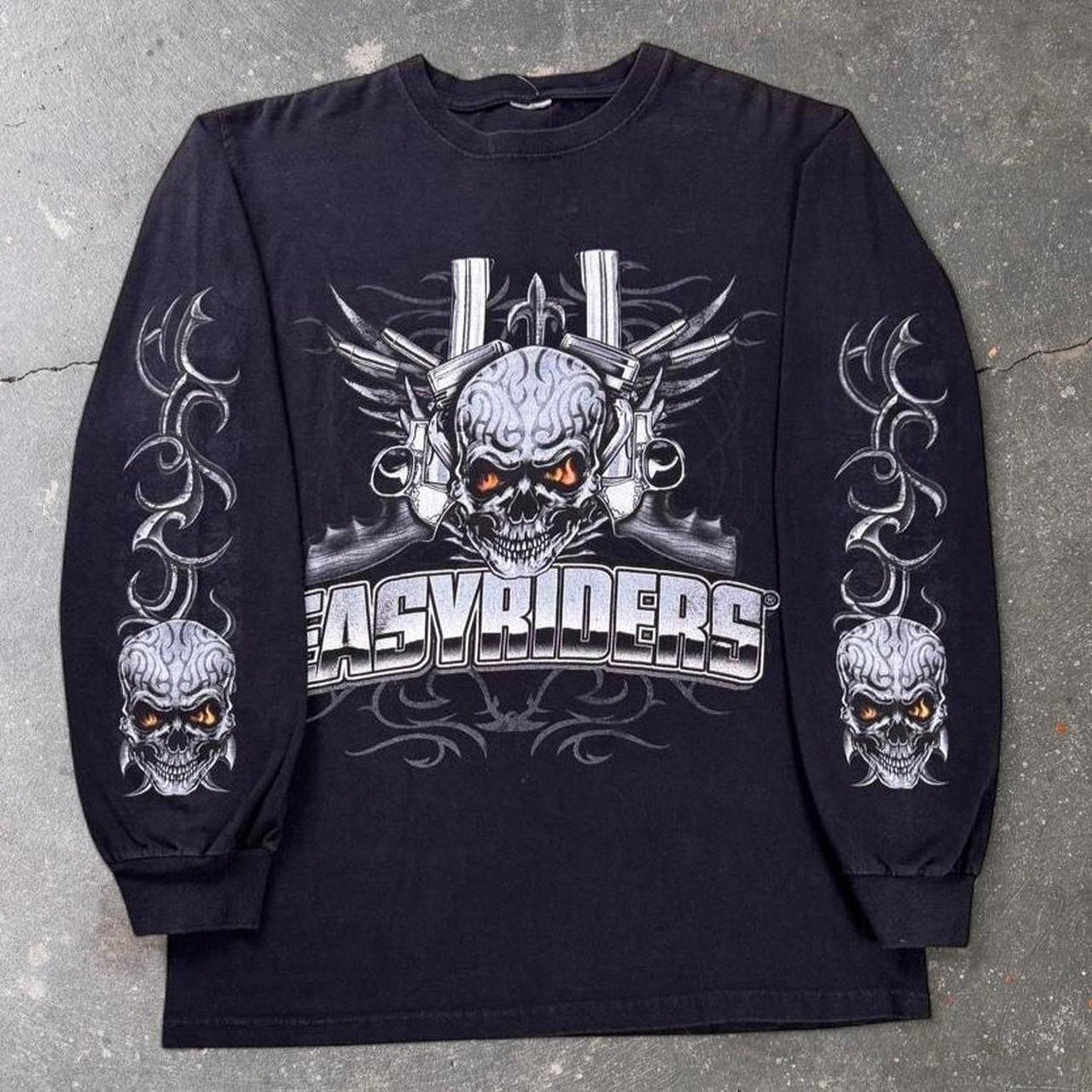2000s Easy Riders Skull Guns Tribal Long Sleeve tee | Large