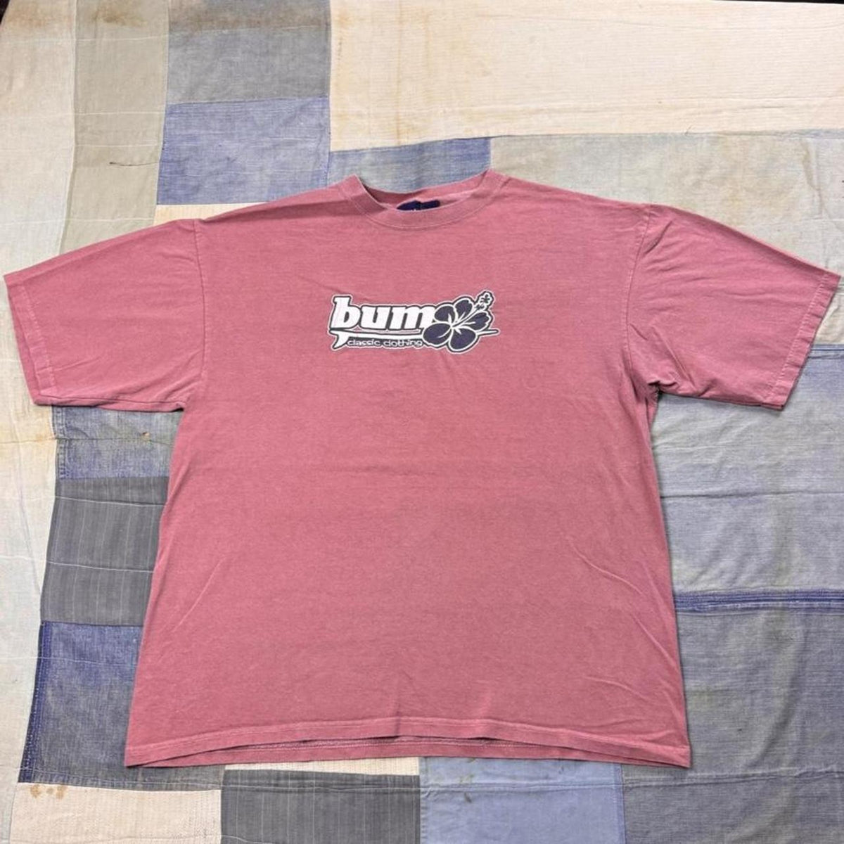 2000s B.U.M. Equipment Classic Clothing Hibiscus Logo Tee | Medium