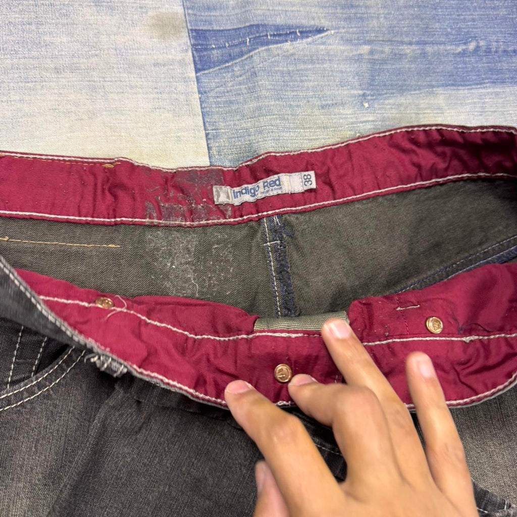 2000s Indigo Red faded black baggy jeans | 36x32