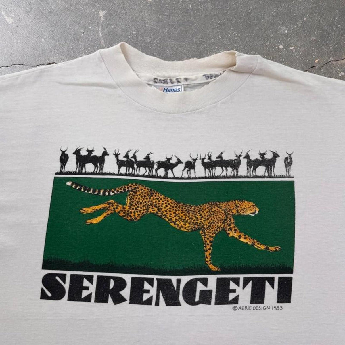 1983 Serengeti Cheetah Tee | L