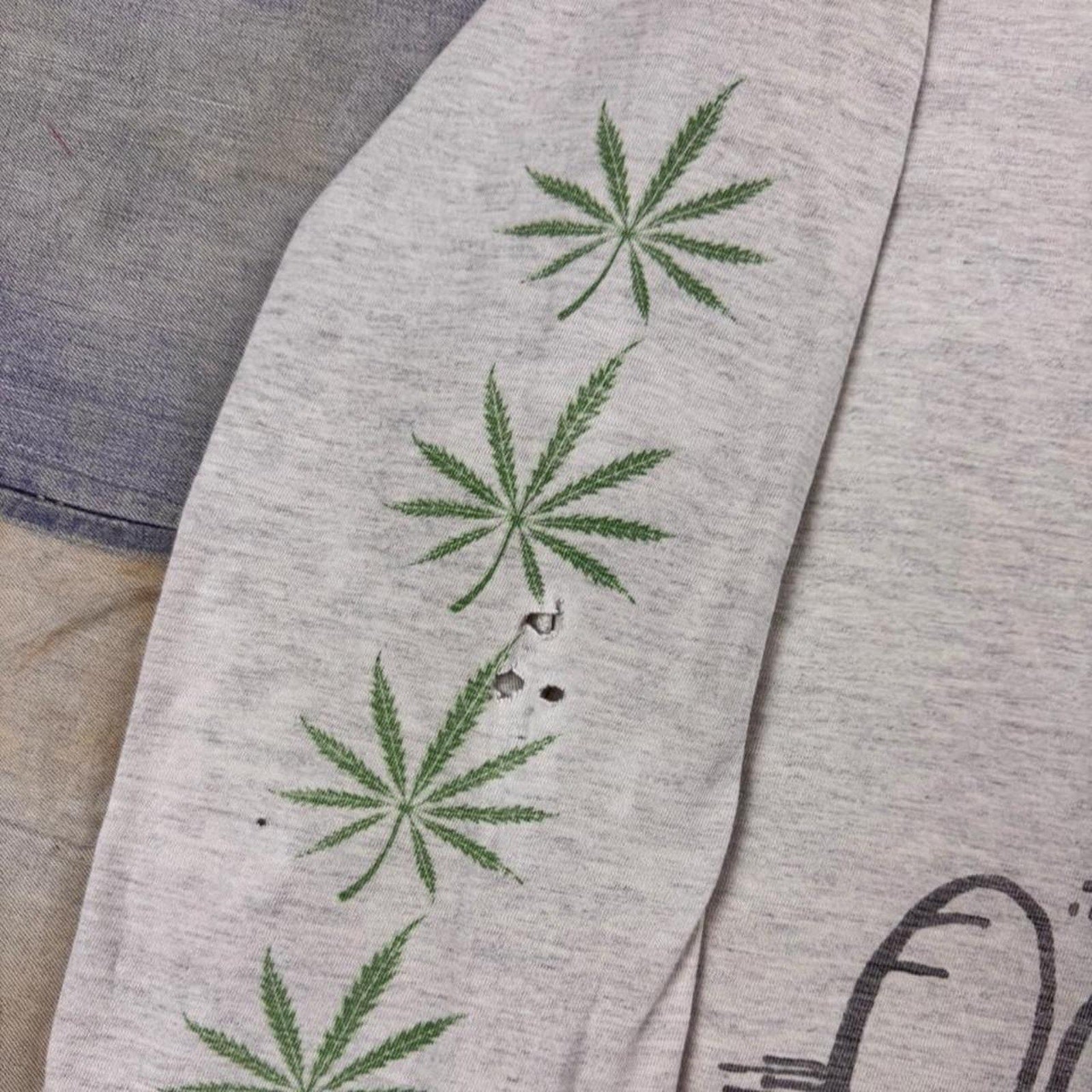 1990s Snoopy Marijuana Weed Leaf Bootleg Long Sleeve Tee | XL