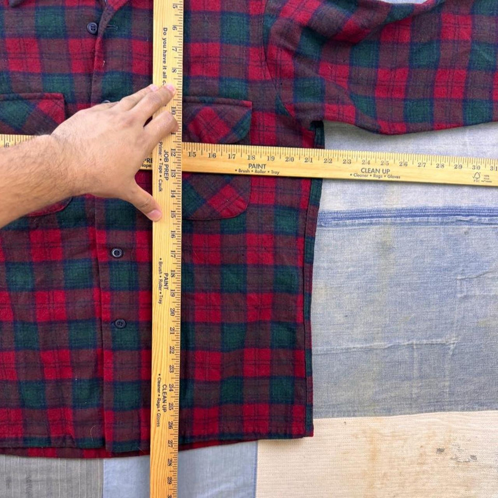 1970s Pendleton Plaid Loop Collar Wool Shirt | Large