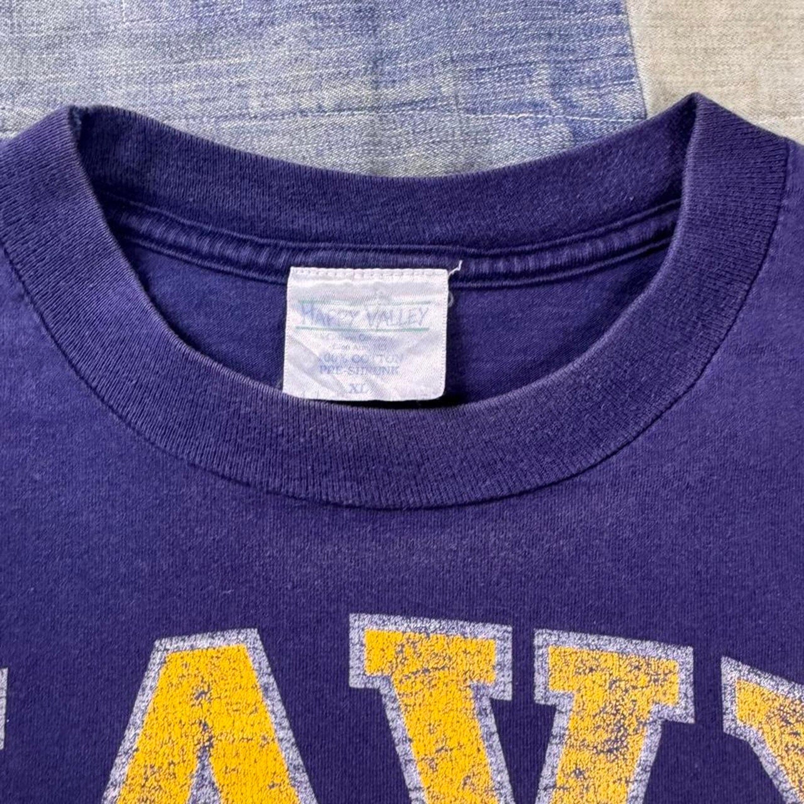 1990s lacrosse navy tee | XL
