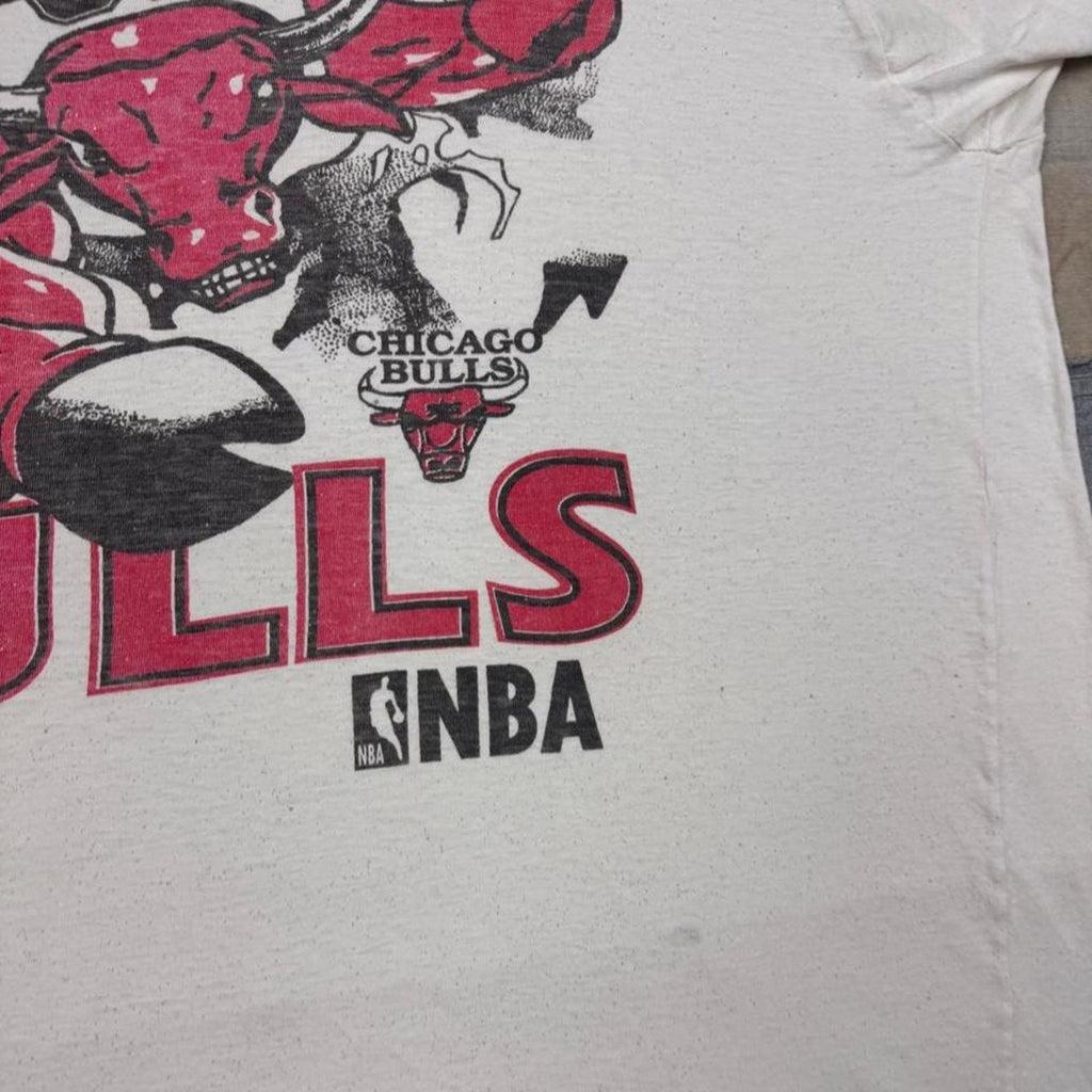 1990s Chicago Bulls Breakthrough Bull Tee | XL