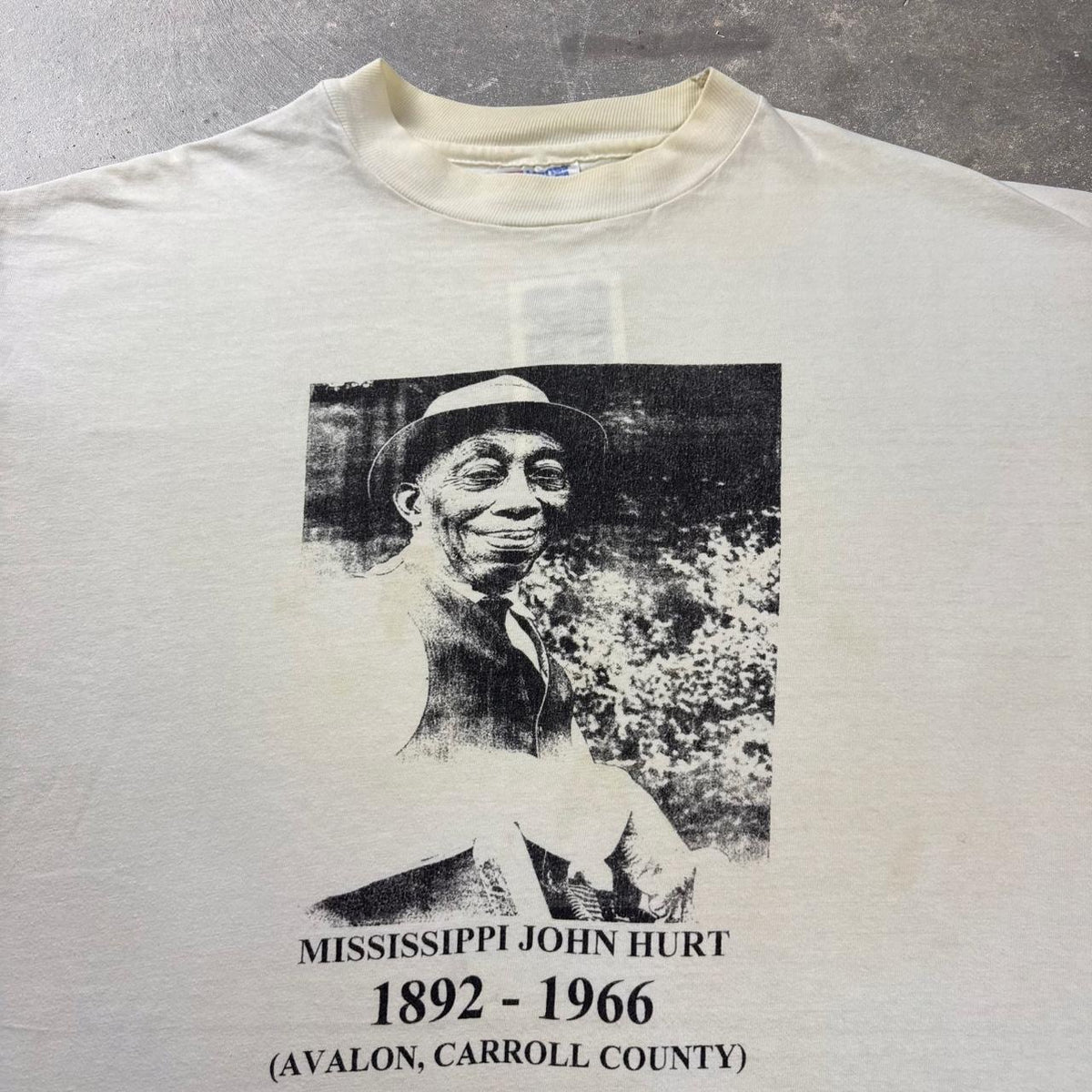 1990s Mississippi John Hurt Tee | Large