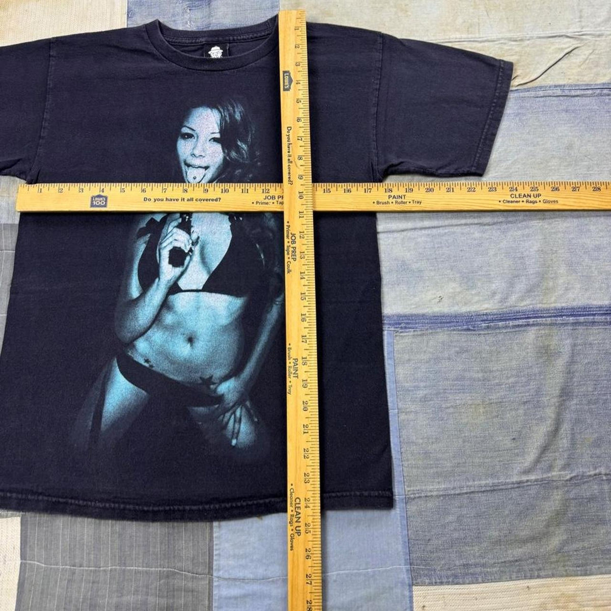 2000s Lollipop Girl Photo Graphic Tee | Small
