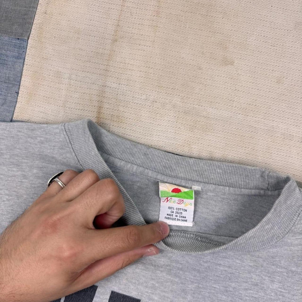 2000s Just Do Me Nike Parody Slogan Graphic Tee | Extra Large