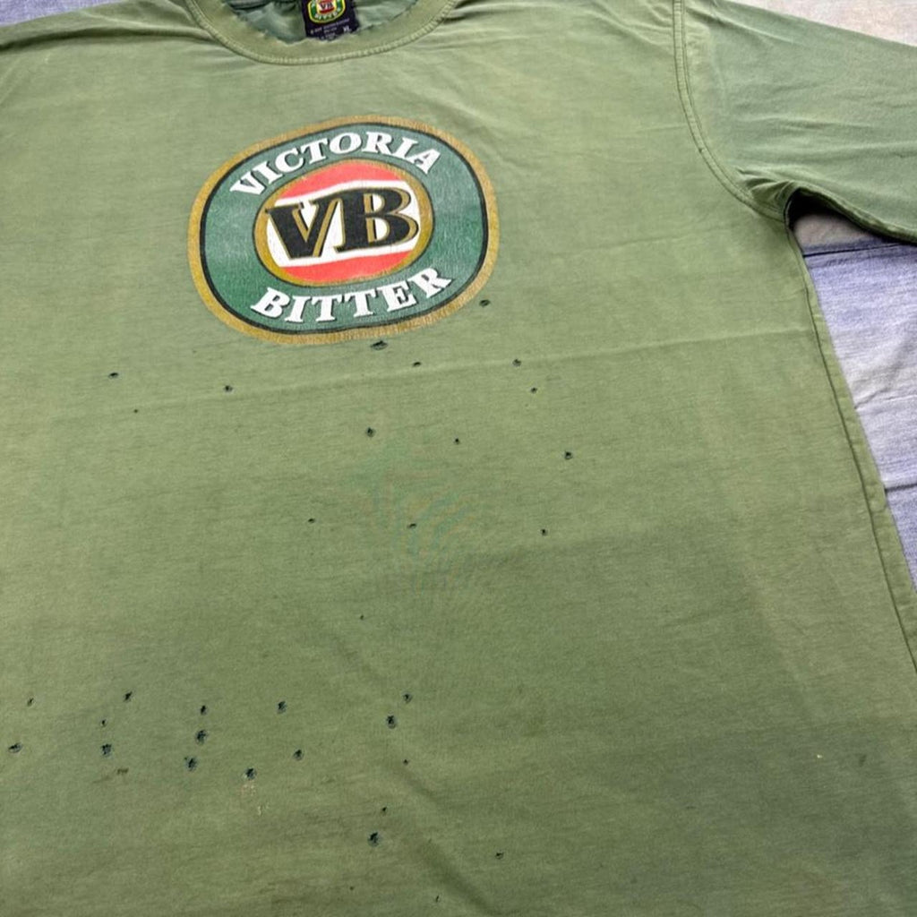 2003 Victoria Bitter VB Distressed Beer Tee | XL
