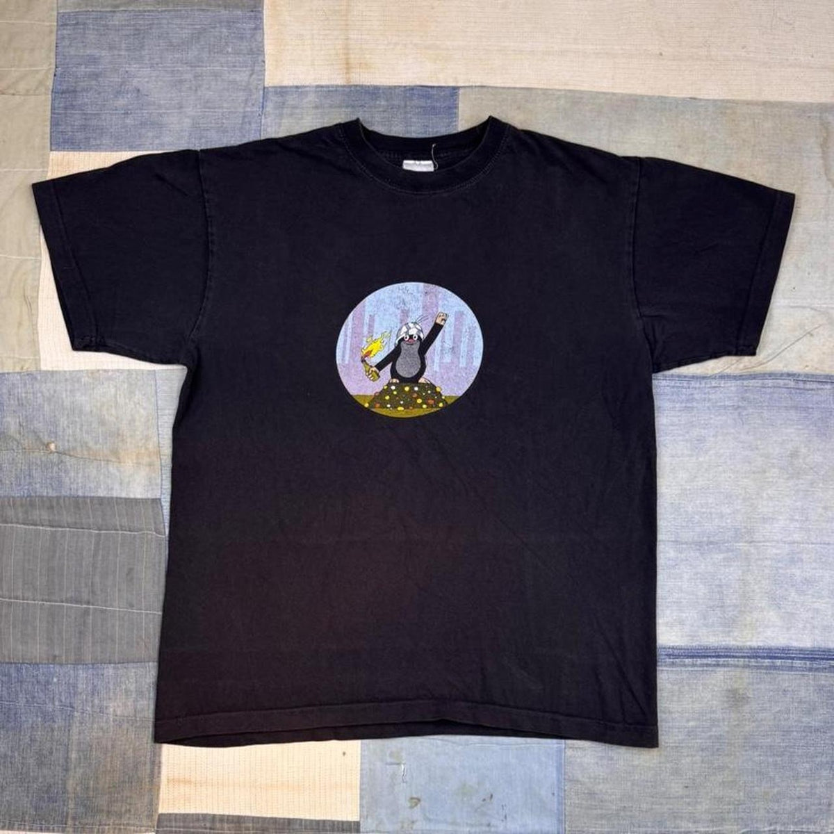 2000s Krtek The Little Mole Graphic Tee Black | Medium