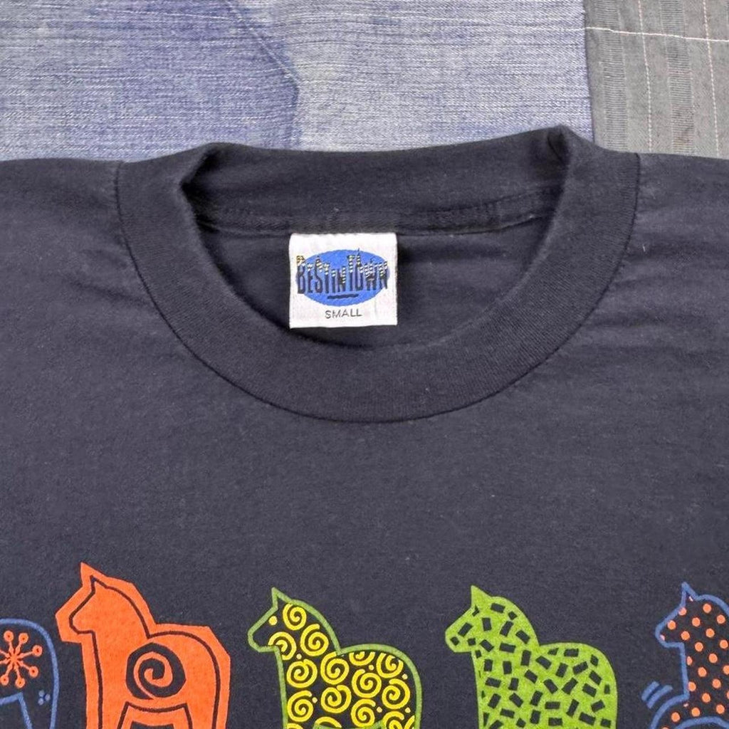 1990s Dala Horse Sweden Souvenir Graphic Tee | Small