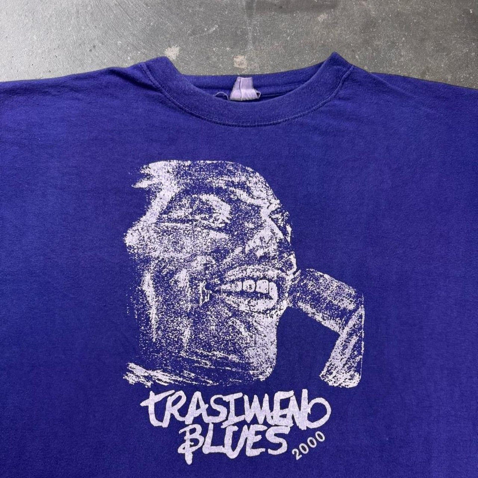 2000 Trashmen Blues Welding Helmet Graphic Tee | Large