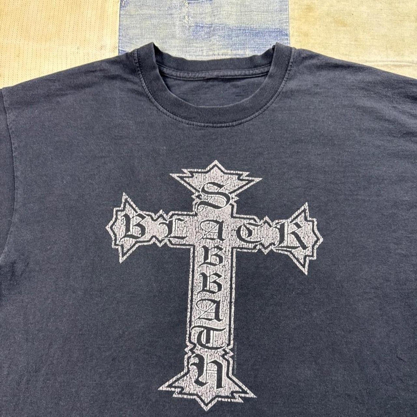 Vintage 2000s Black Sabbath Gothic Cross Band Tee | Medium