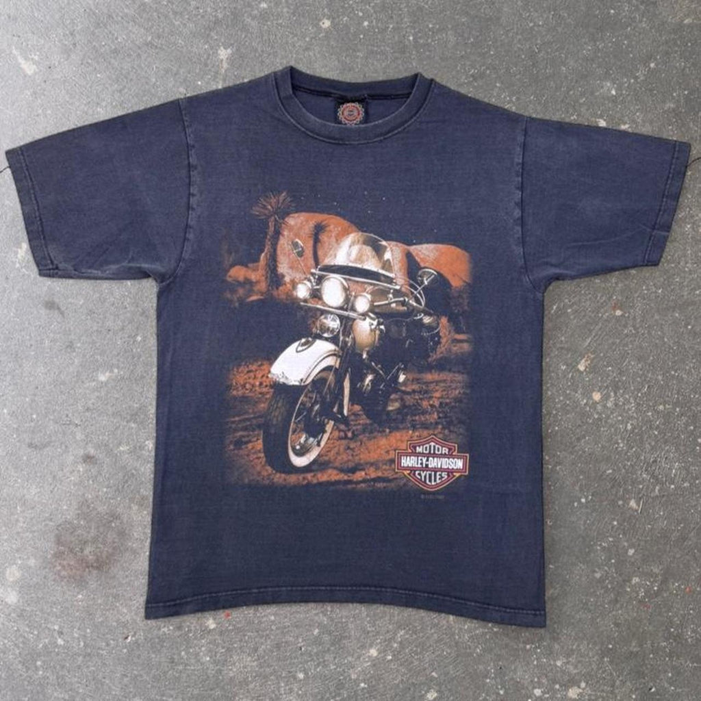 1997 Harley-Davidson Desert Motorcycle Graphic Tee | Medium