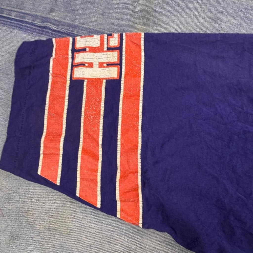 1980s Chicago Bears V-Neck Football Tee | Small