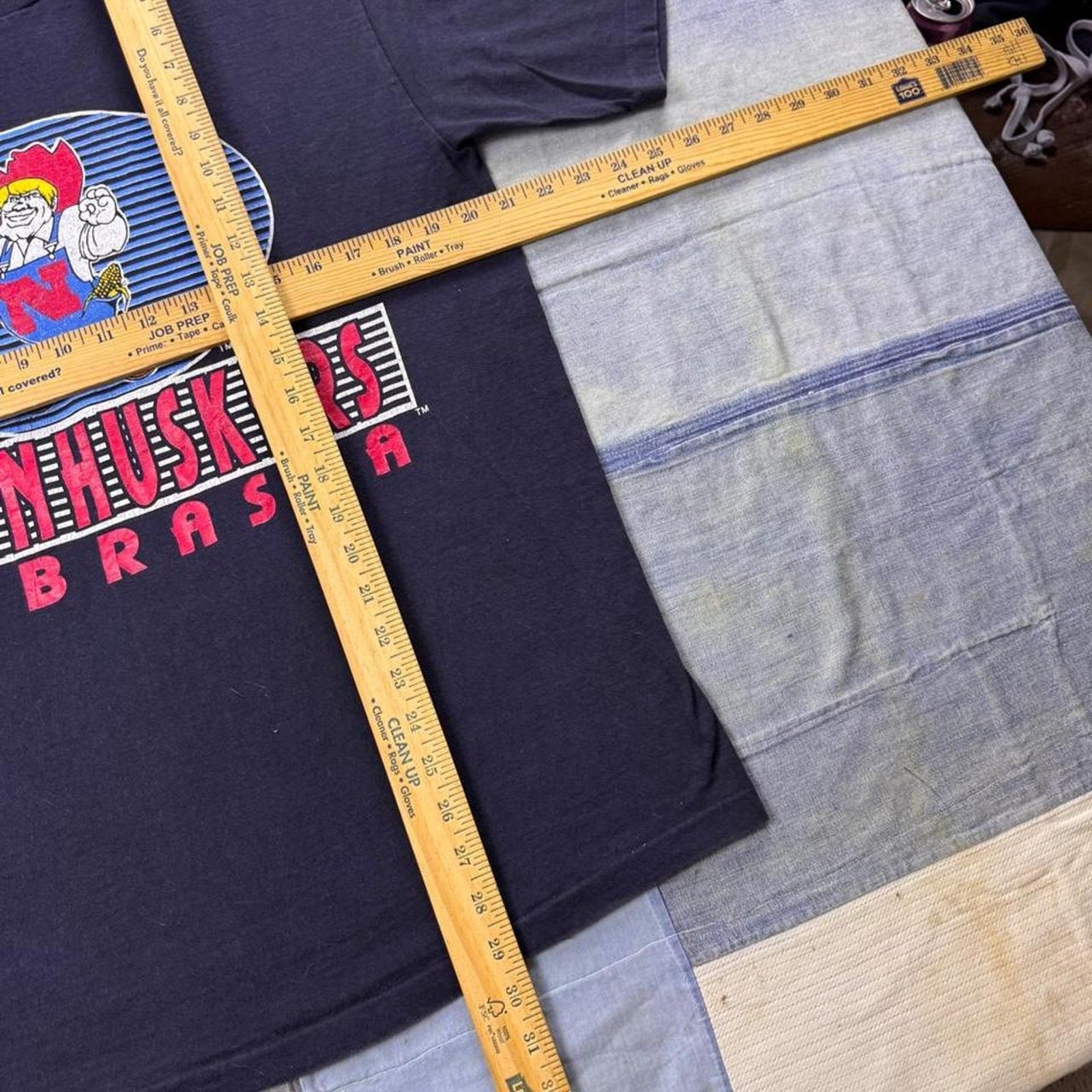 1990s Nebraska Cornhuskers Mascot Graphic Tee | Large