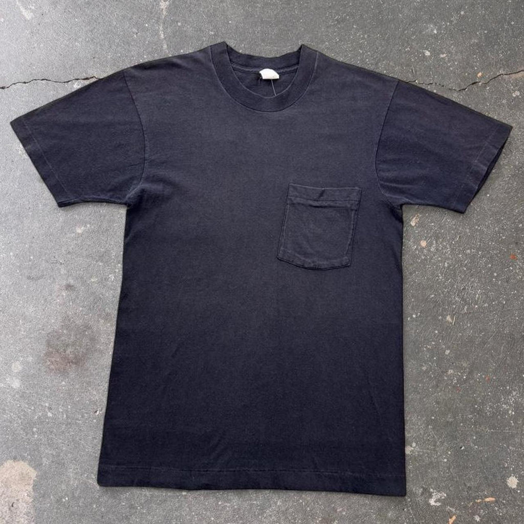 1990s Fruit of the Loom Black Pocket Tee | Small