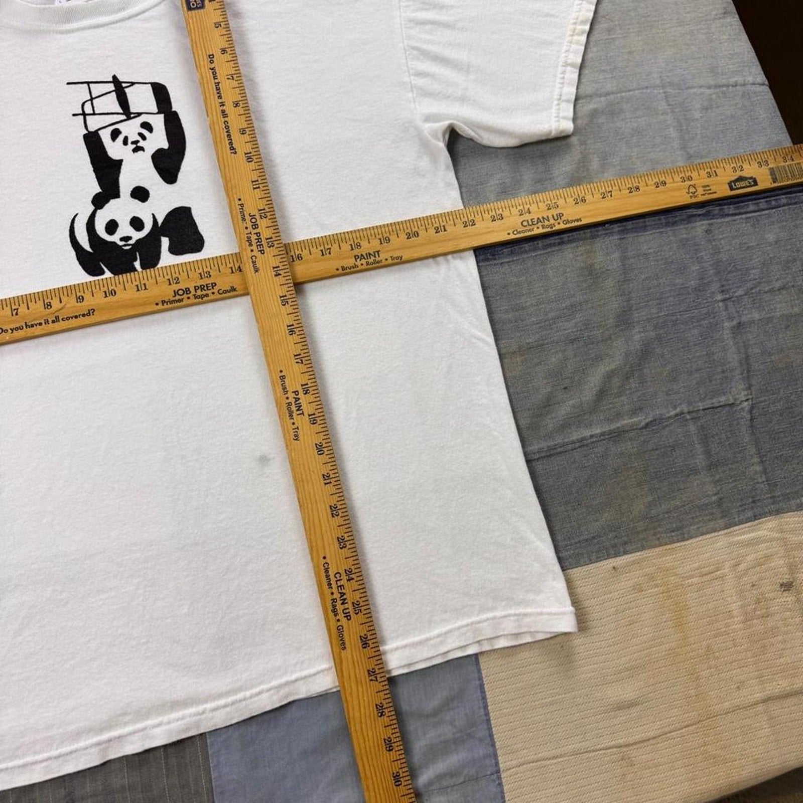 2000s WWF World Wildlife Fund Panda Logo Tee | Large