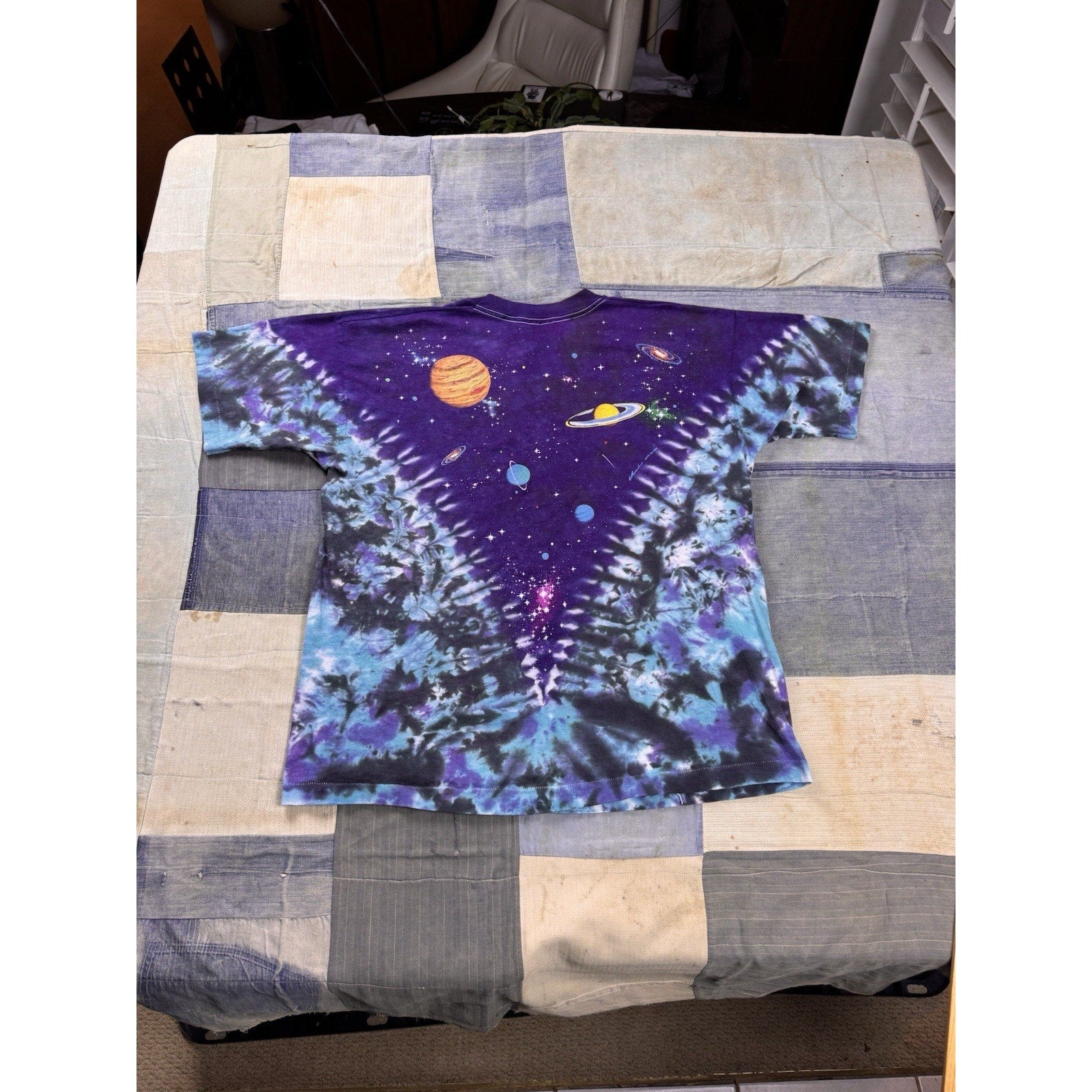 Liquid Blue Earth Planet Galaxy Tie Dye T Shirt XL Purple Space Graphic USA