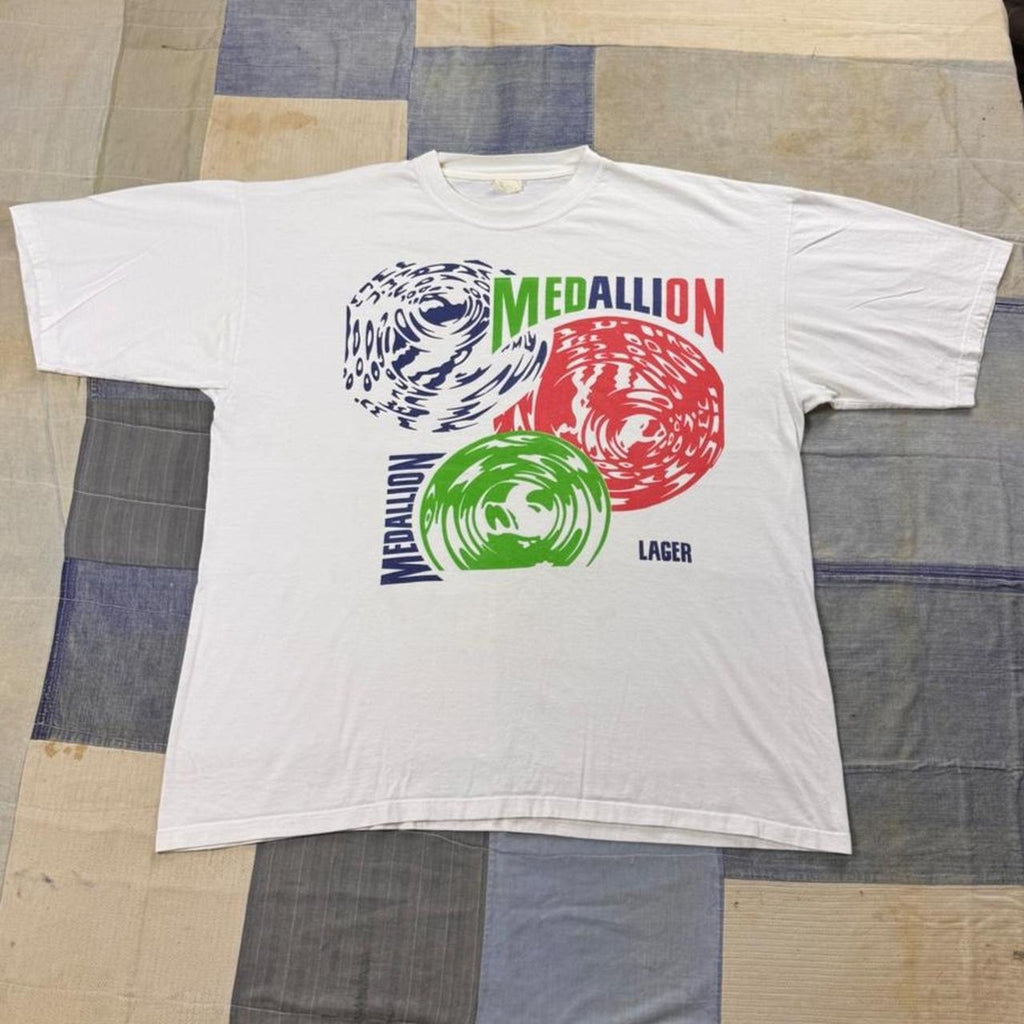 1990s Medallion Lager Beer Graphic Tee | XL
