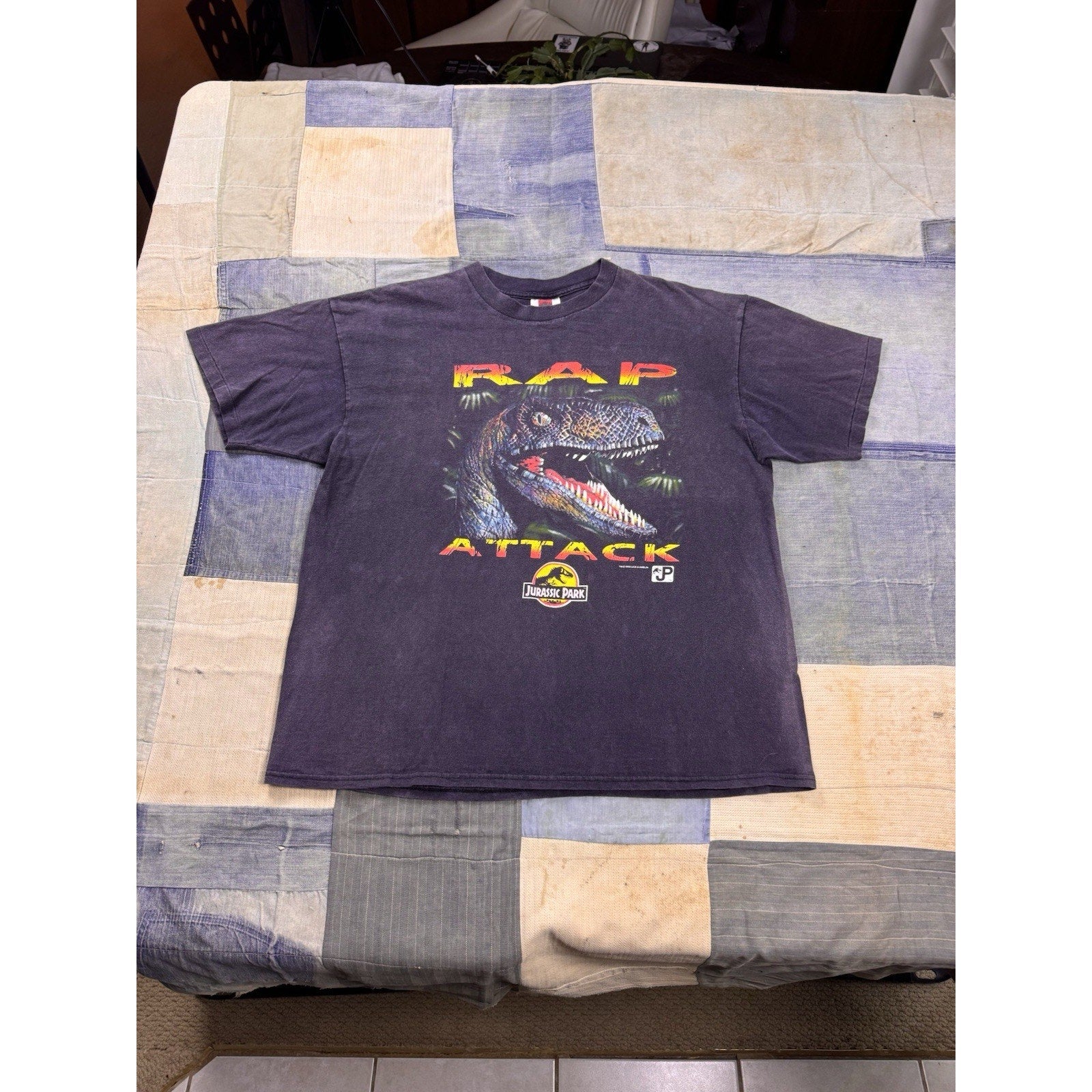 Jurassic Park Raptor Attack T Shirt 1993 Kingstree Textile XL Vintage USA Movie