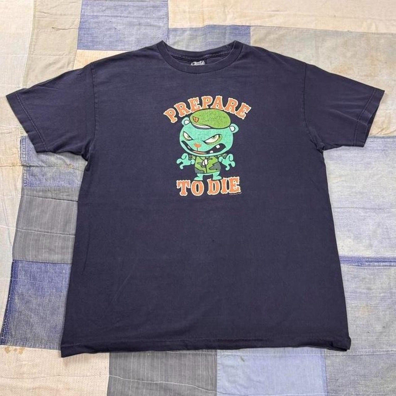 2004 Happy Tree Friends “Prepare to Die” graphic Tee | Large