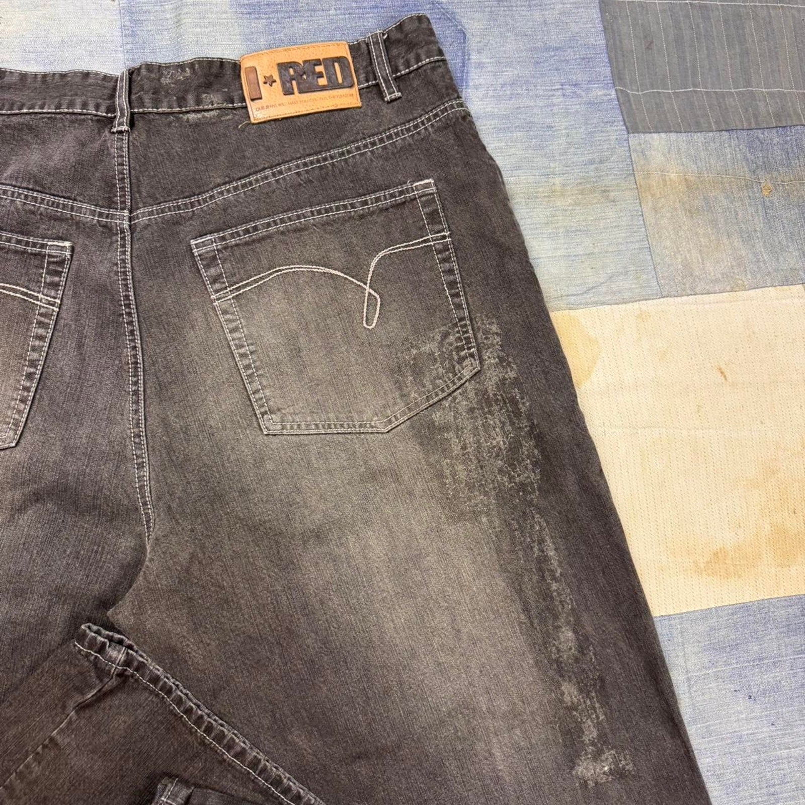 2000s Indigo Red faded black baggy jeans | 36x32