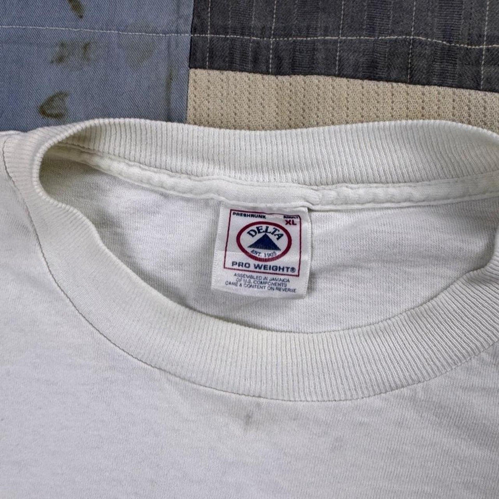 1990 Renaissance Jamaica Grande Resort “Journey” Art Tee | XL