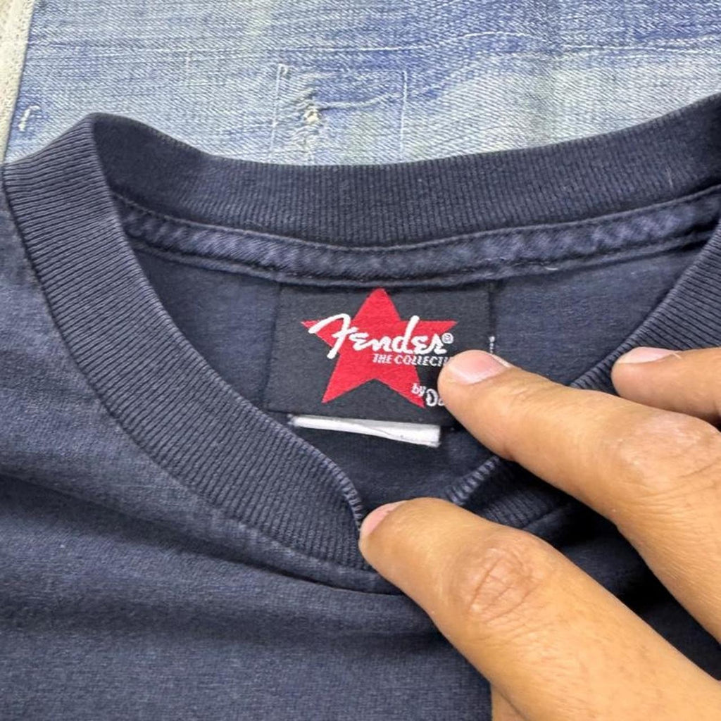 2000s Fender All Amped Up Pinup Long Sleeve Tee | Small