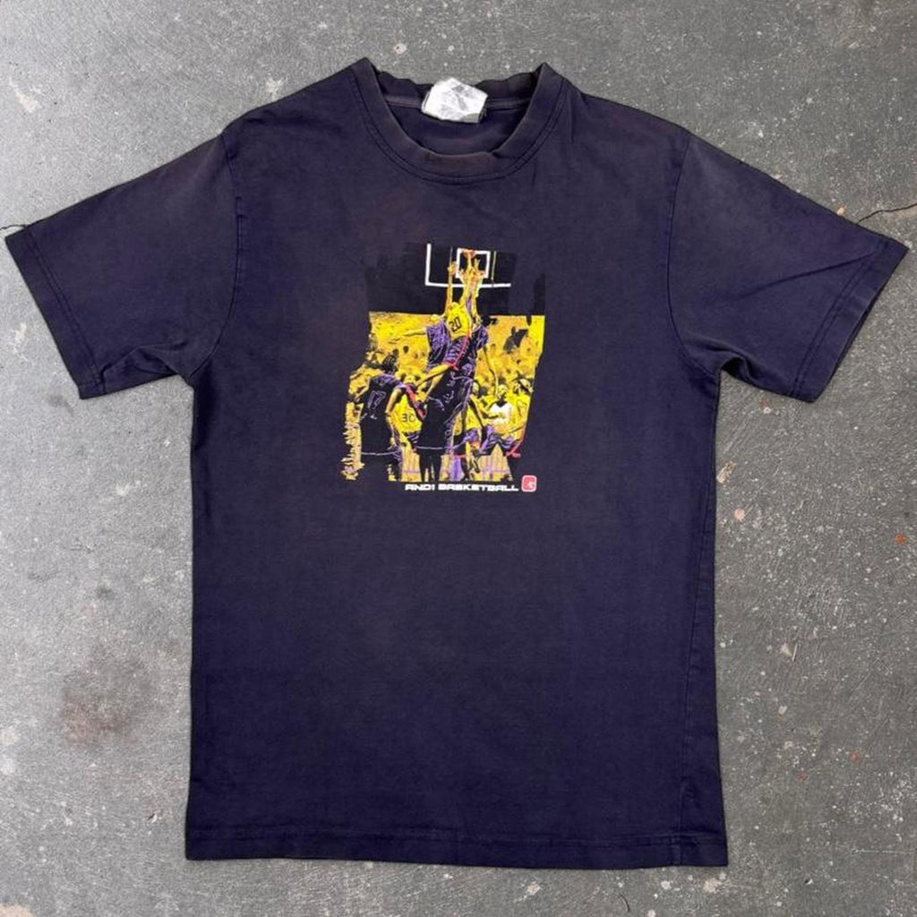 2000s AND1 Basketball Dunk Graphic Tee | Large