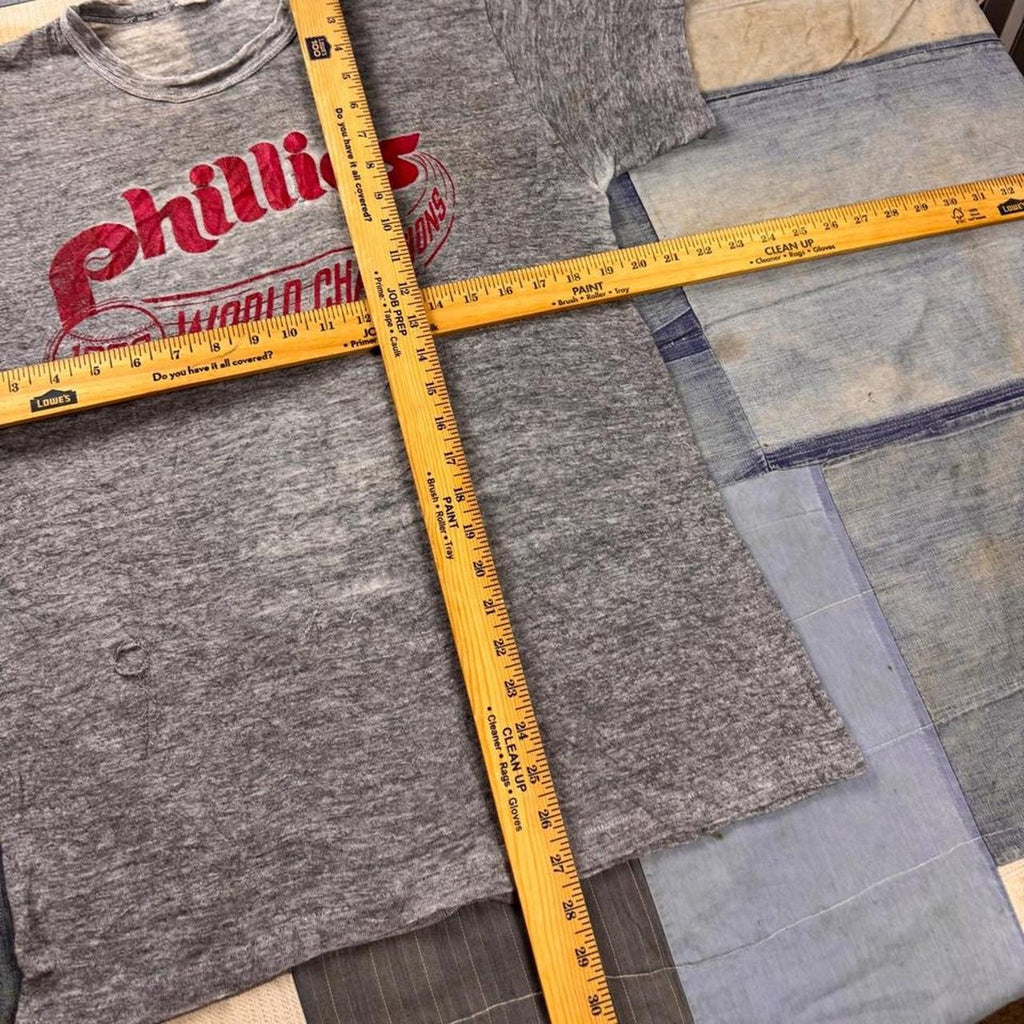 1980 Philadelphia Phillies World Champions Burnout Tee | Medium