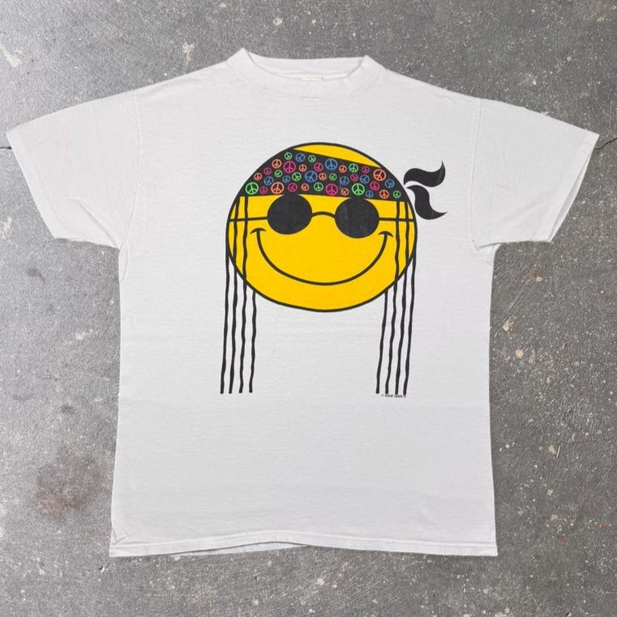 1990s Wild Oats Hippie Smiley Face Peace Sign Graphic Tee | Large