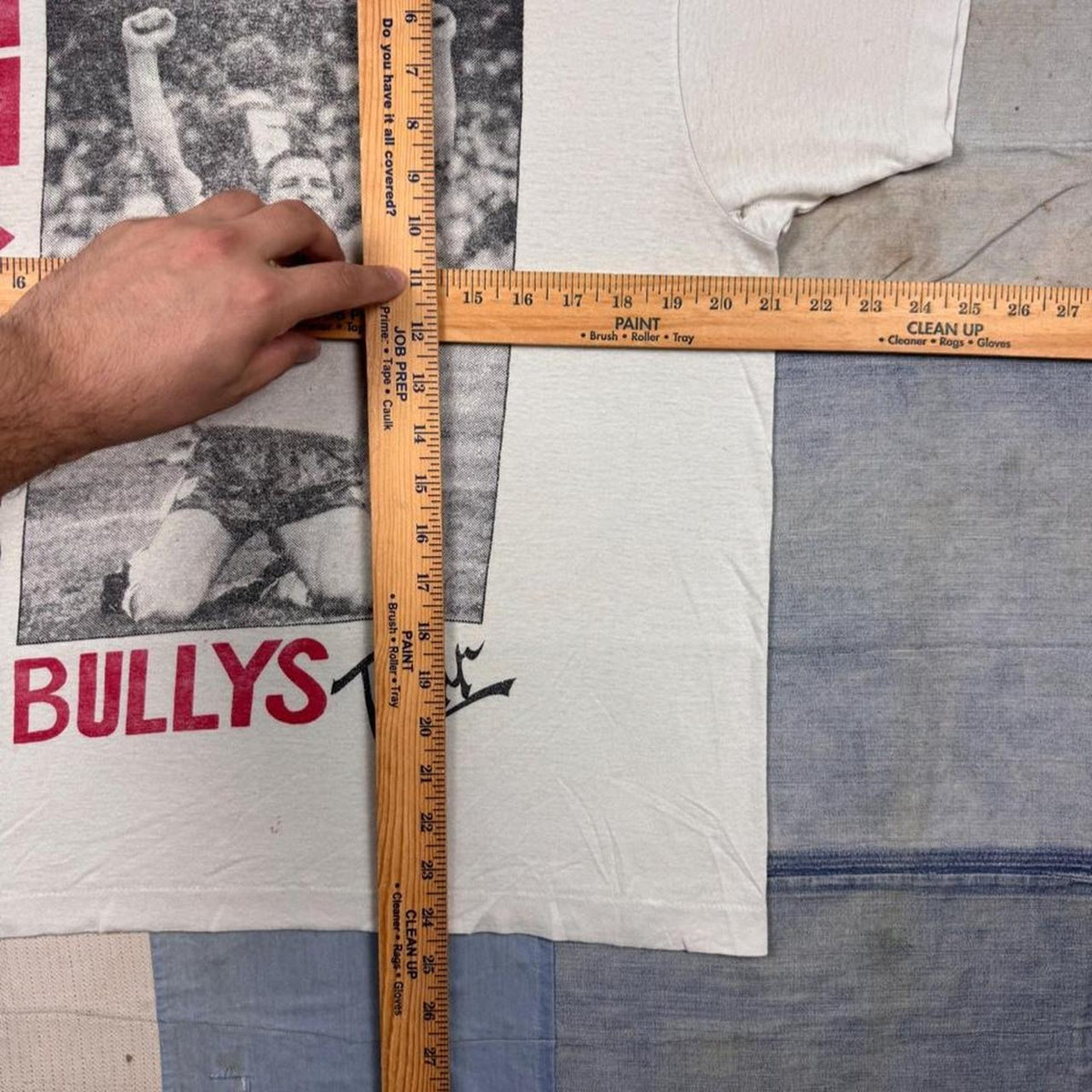 1990 Italy 90 Bullys Tour Tee | L