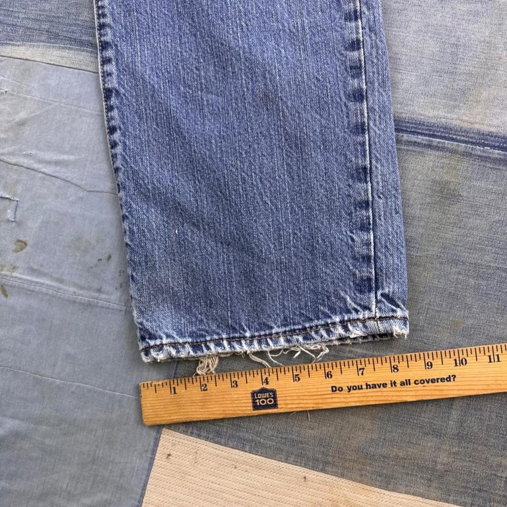 2000s Old Navy Paint Splatter Distressed Jeans | 35x30