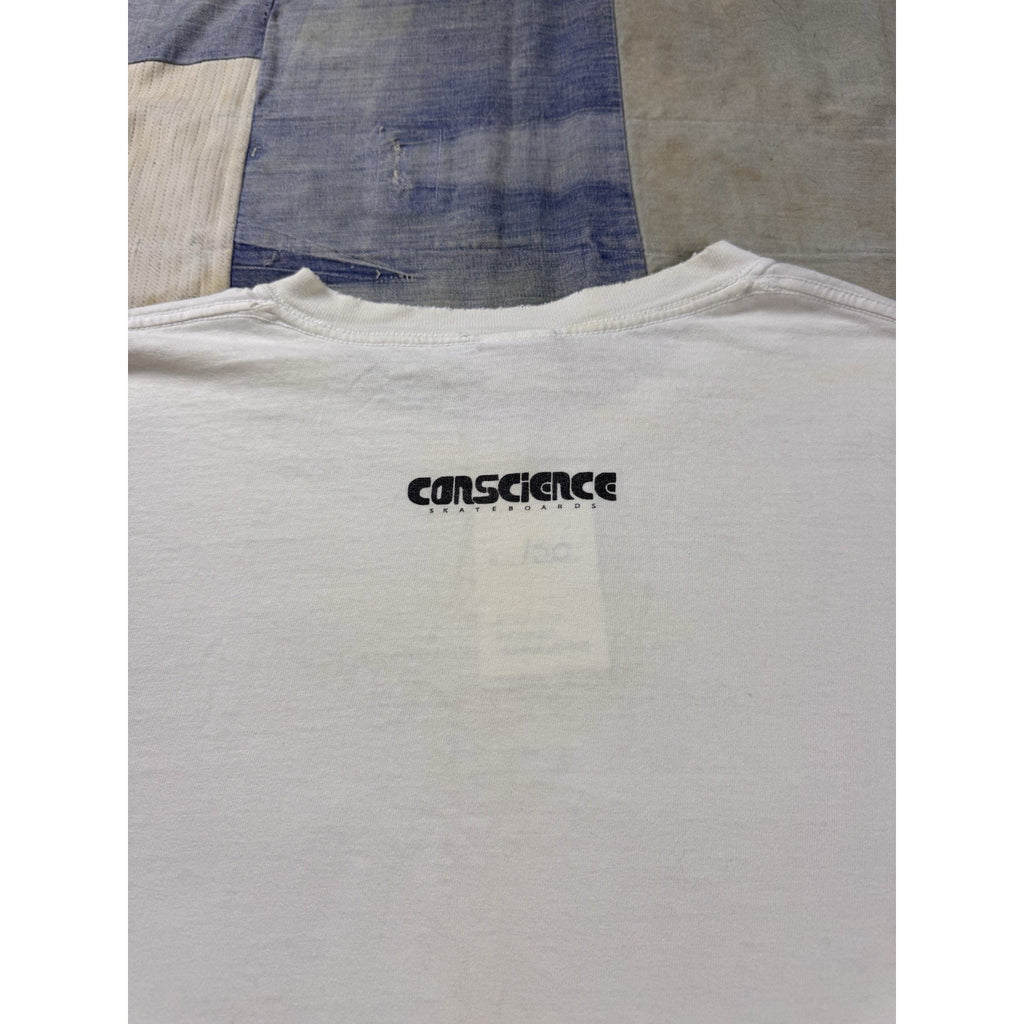 Vintage Conscience Skateboards Eagle Logo Graphic T Shirt XL White Skate USA