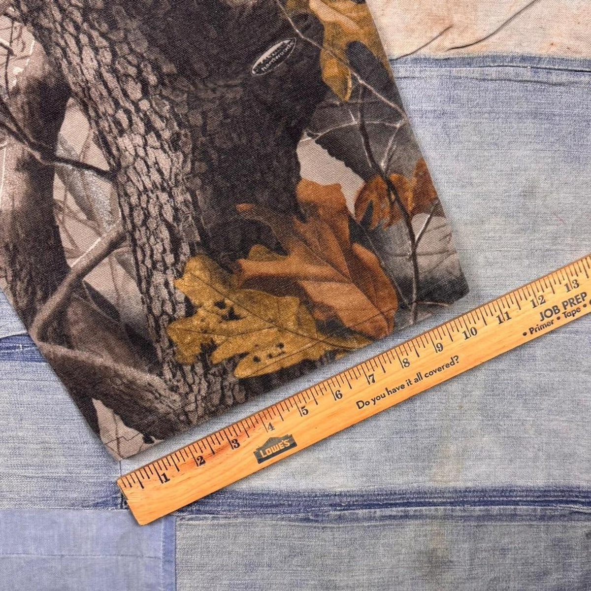 1990s Carhartt Treestand Camo Carpenter Pants | 39 x 29