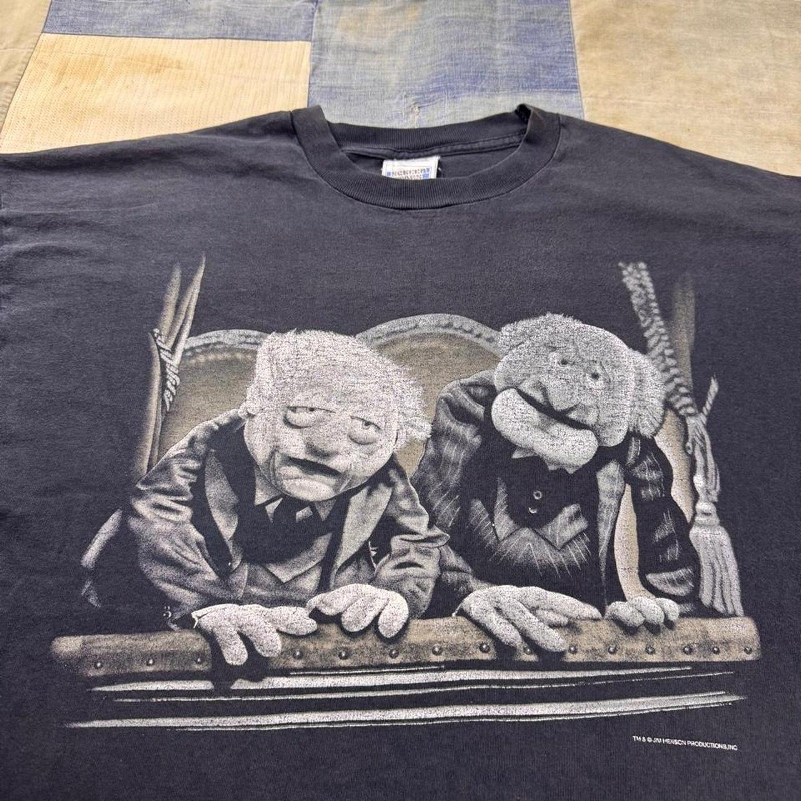 1990s Puppet Theater Critics Tee | XL