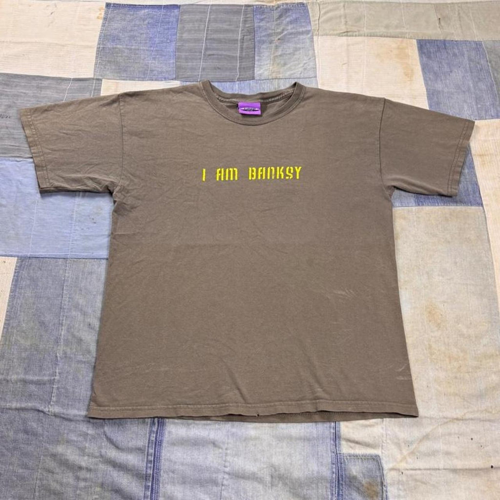 2000s Banksy I Am Banksy Stencil Graphic Tee | Large