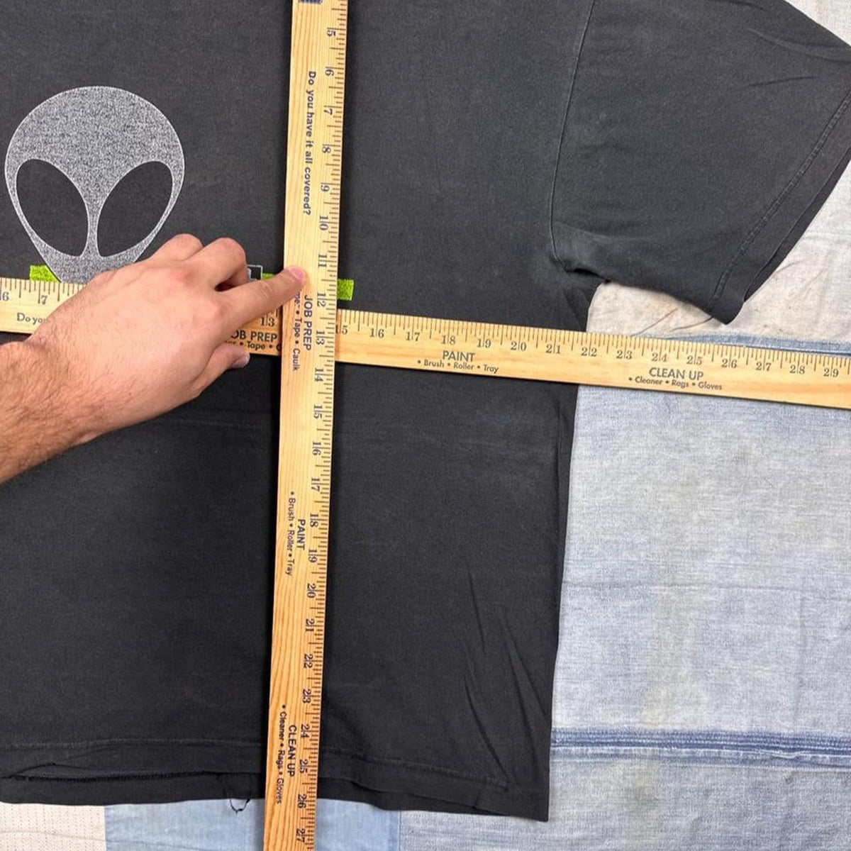 1990s Believe Alien Tee | L