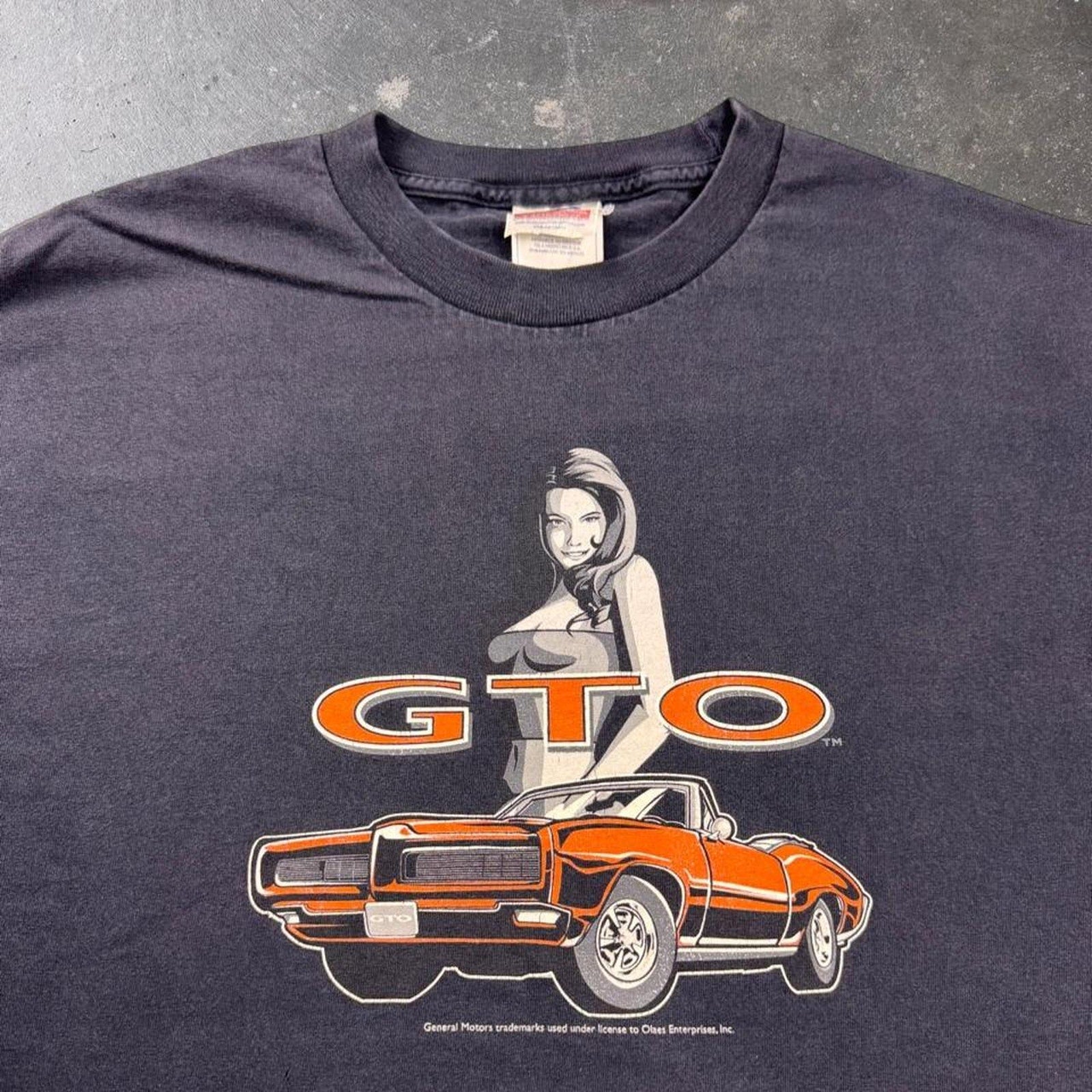 2000s Pontiac GTO graphic tee | Large
