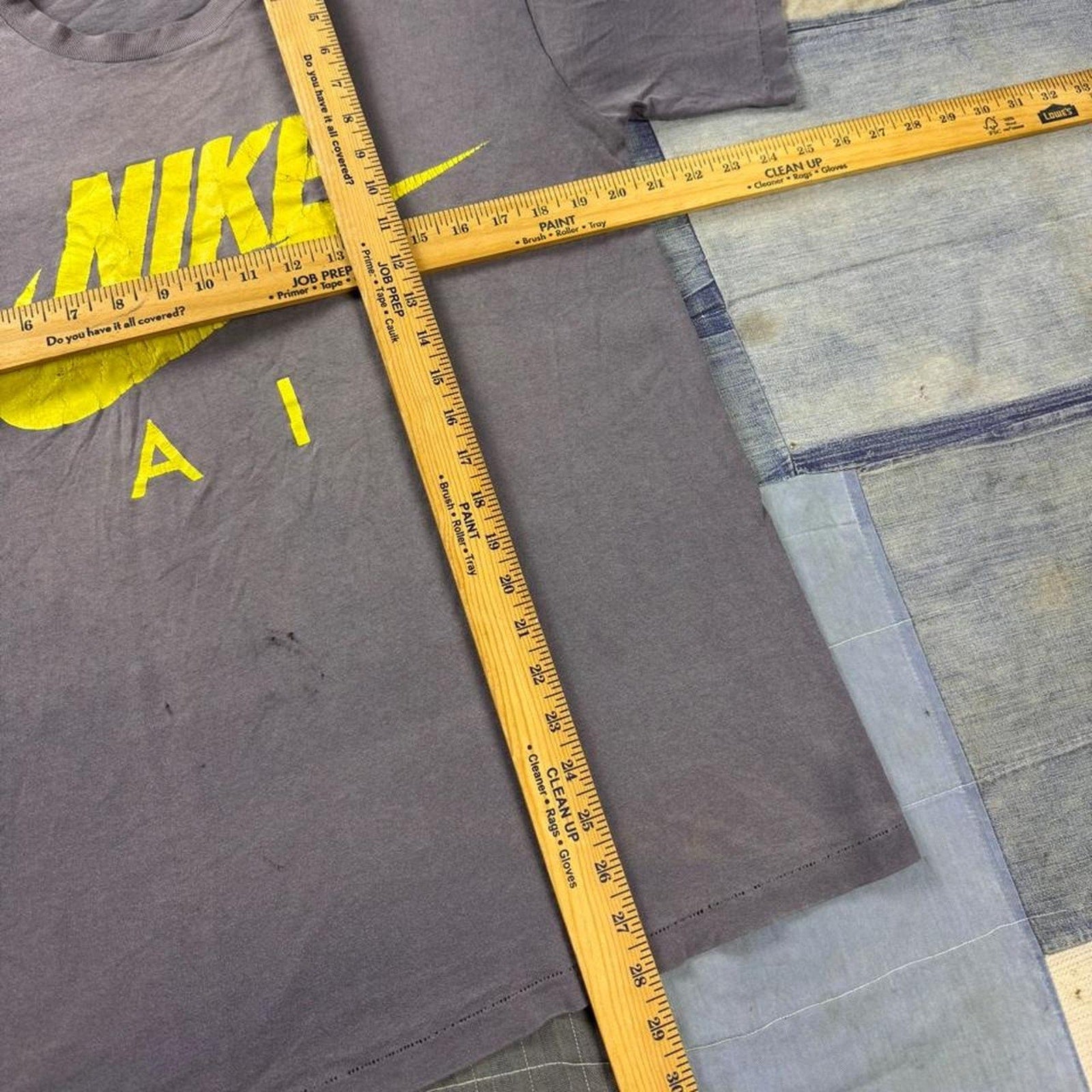 1990s Nike Air Big Swoosh Graphic Tee | Large
