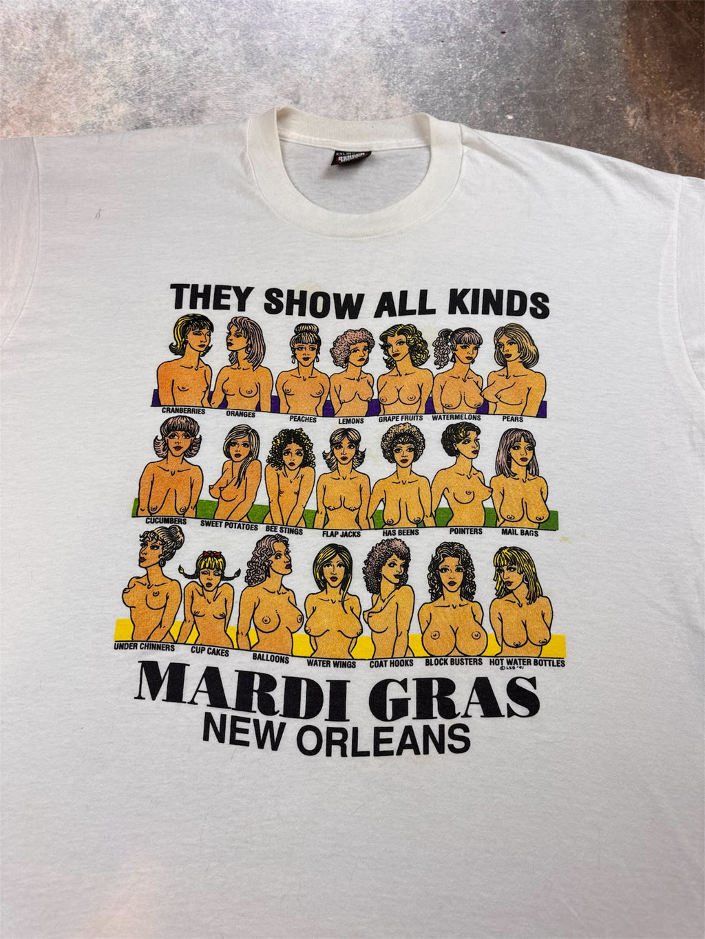 1990s New Orleans Mardi Gras Boob T Shirt | XXL