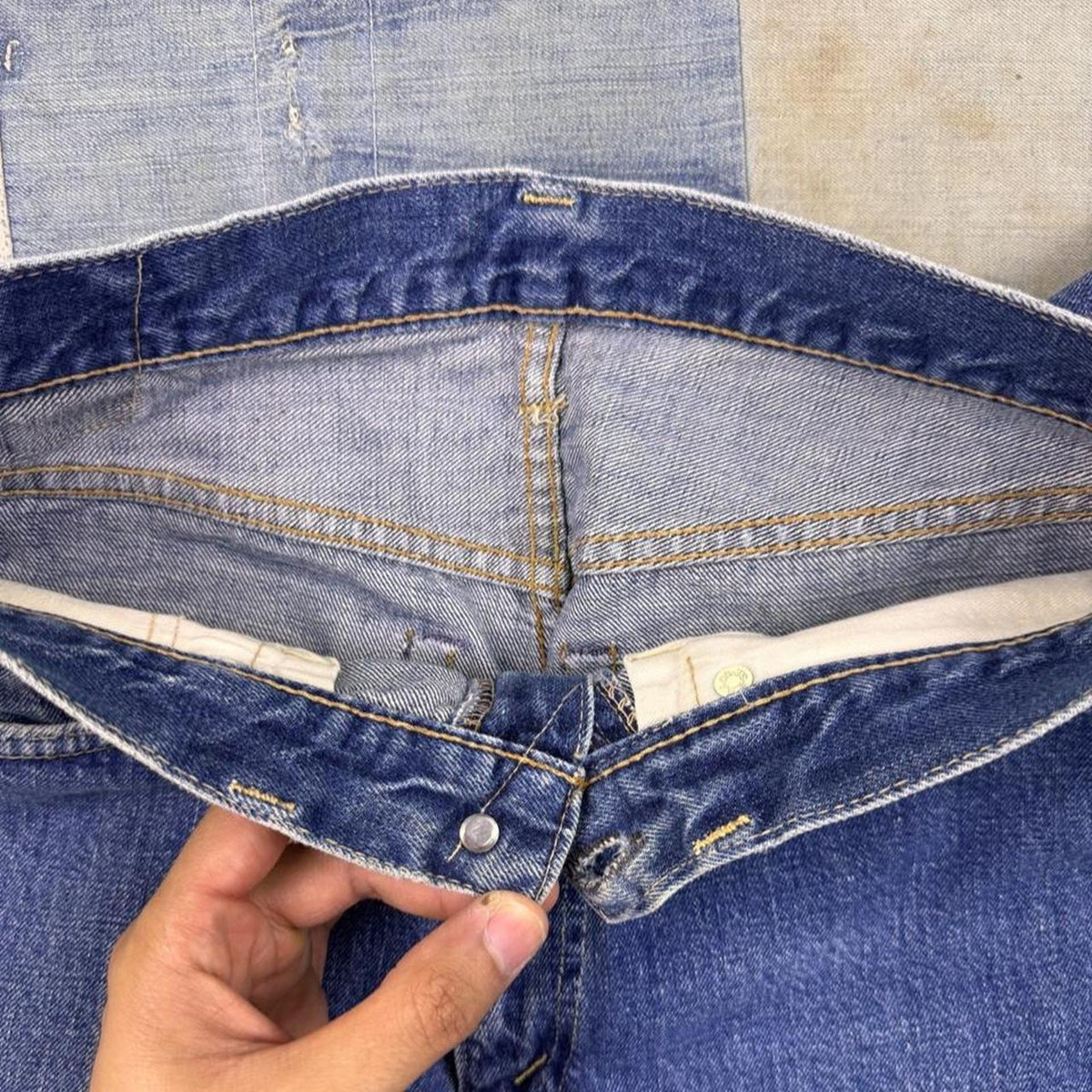 1960s Levi's 501ZXX Zip Fly Selvedge Jeans | 28x29