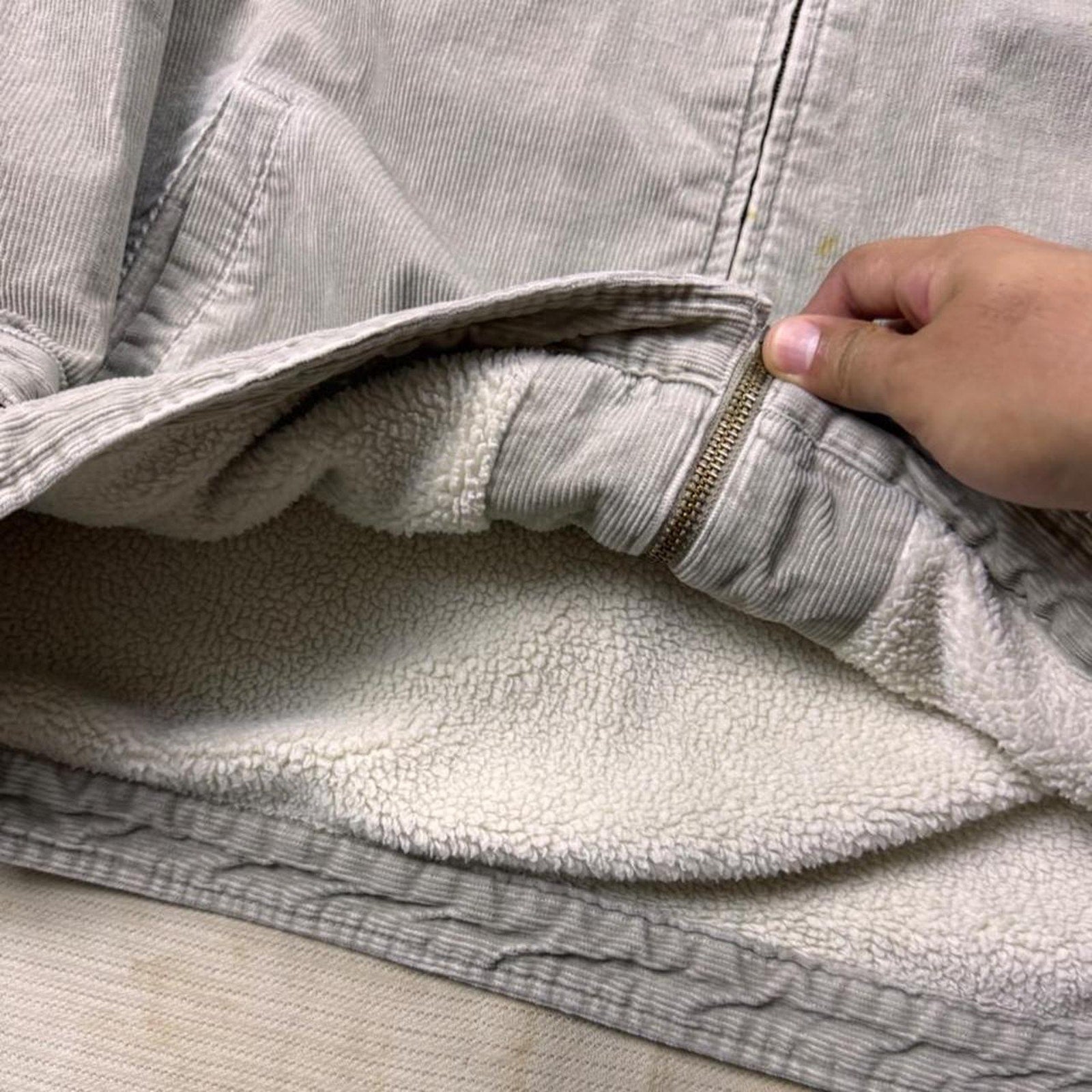 2000s quiksilver corduroy sherpa lined workwear