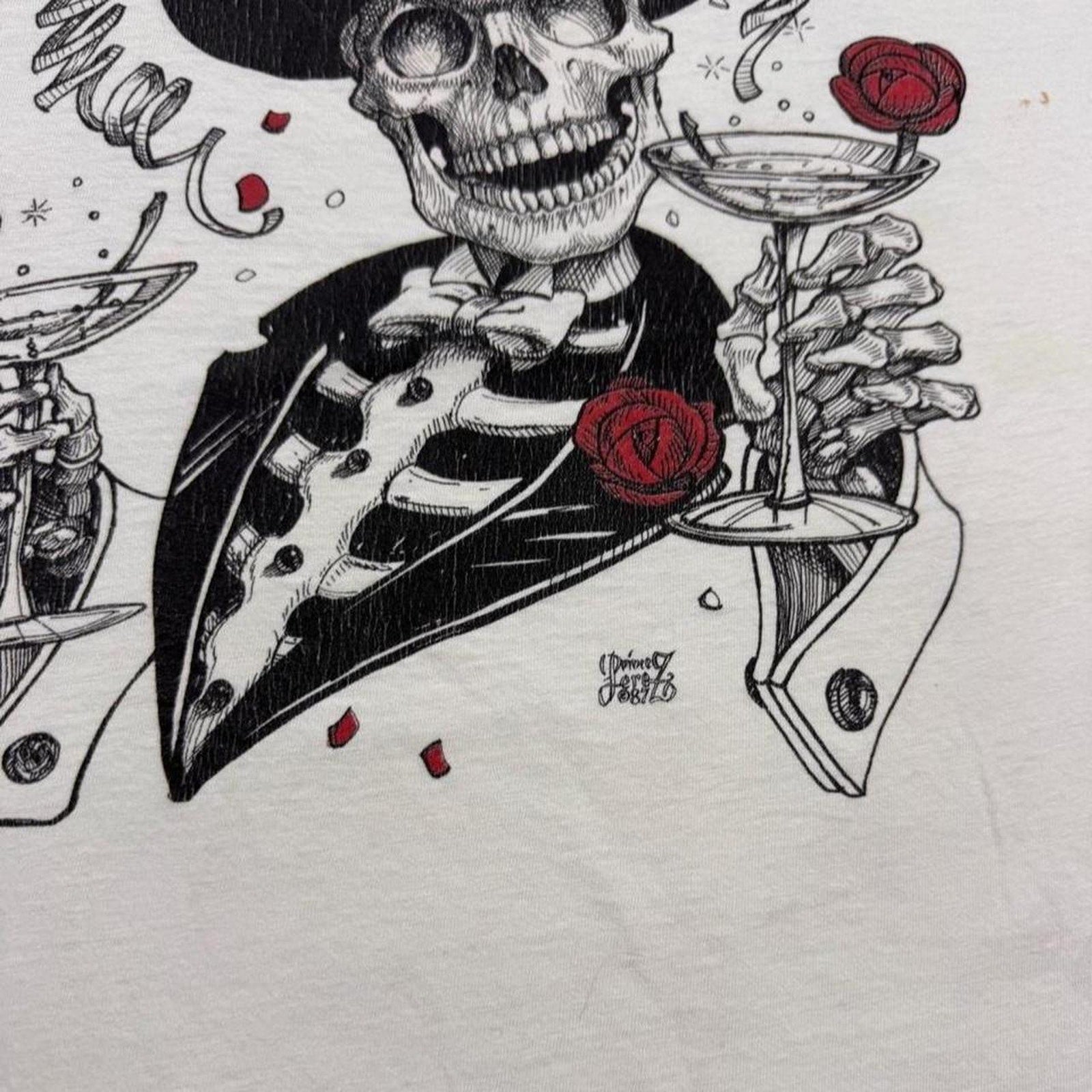 1980s Grateful Dead Vincent Perez Skeleton Roses Tee | Large
