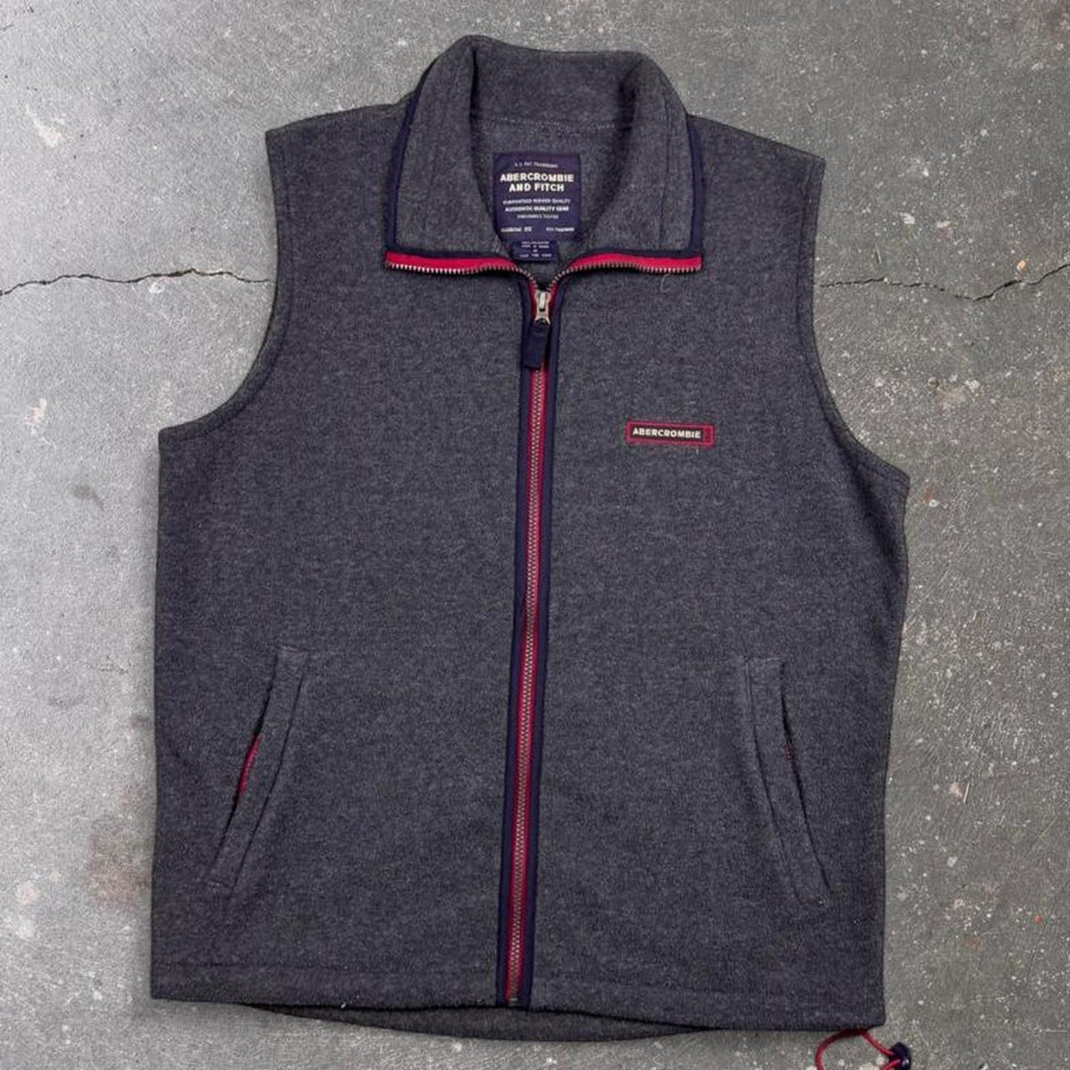 1990s Abercrombie & Fitch Full Zip Fleece Vest Gray Red Trim | Small