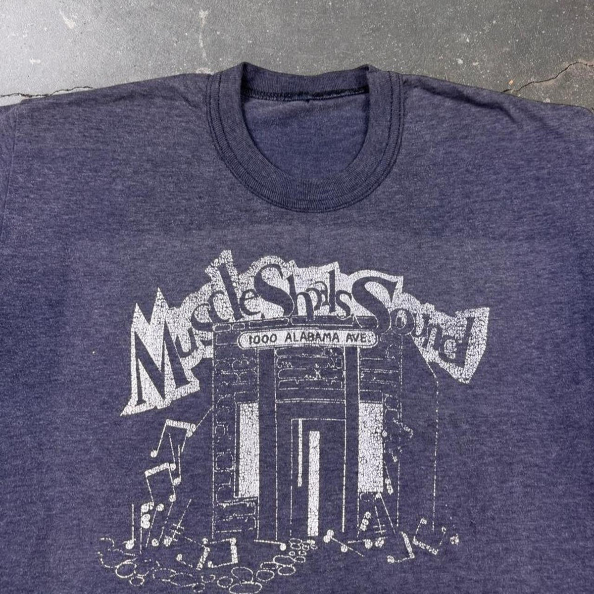 1970s Muscle Shoals Sound Studios 1000 Alabama Ave Tee | medium
